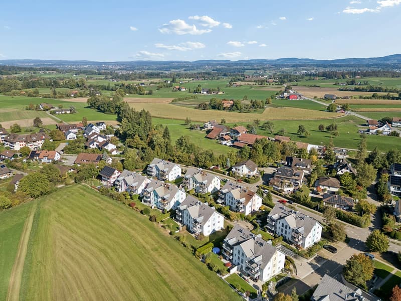 Wohnen mit Weitblick - charmante 5.5-Zimmer-Maisonettewohnung mit viel Platz (3)