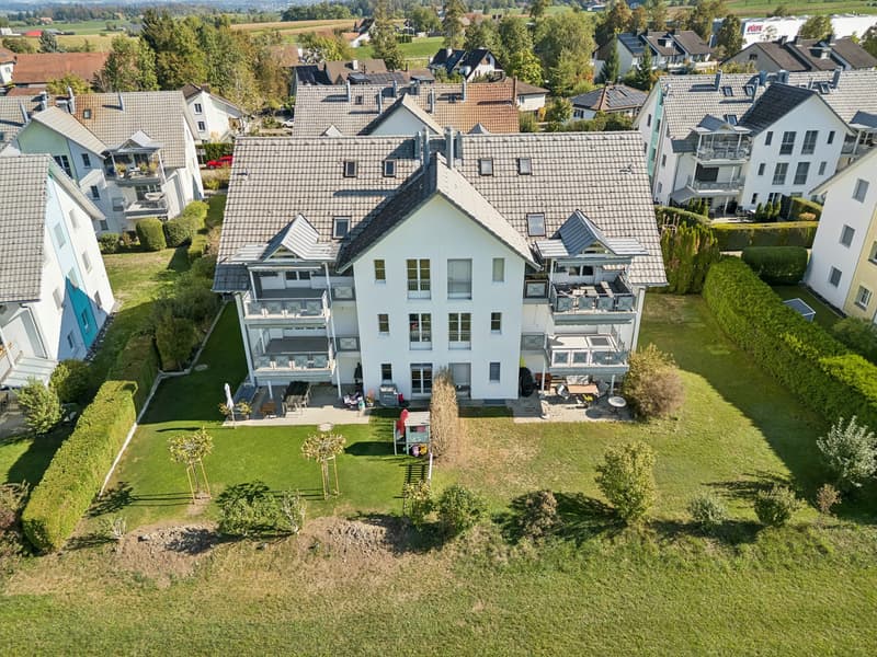 Wohnen mit Weitblick - attraktive 4.5-Zimmer-Wohnung (2)
