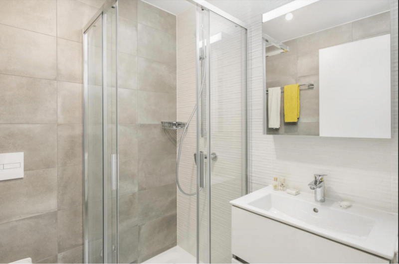 Salle_de_douche.PNG