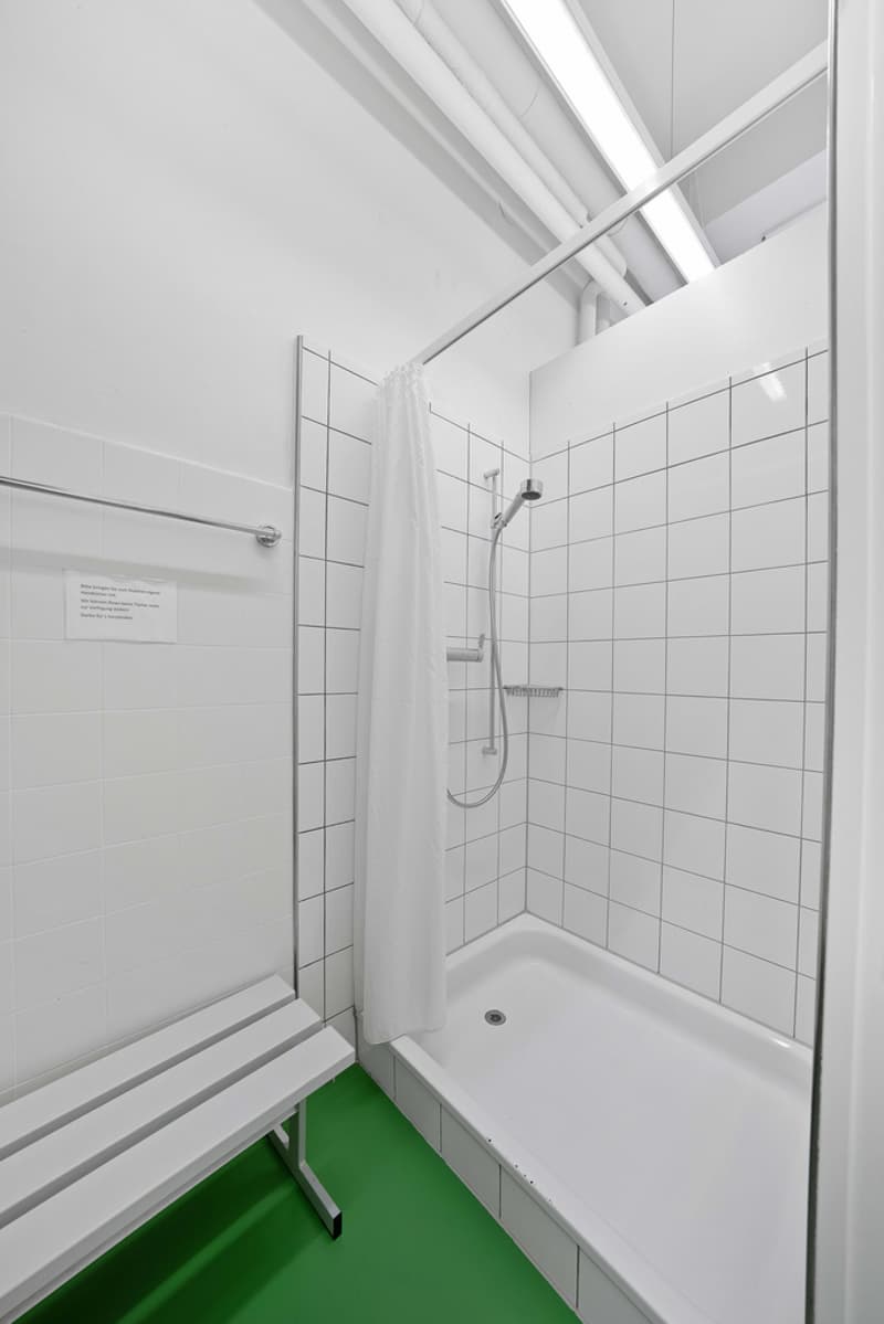 Dusche.jpg