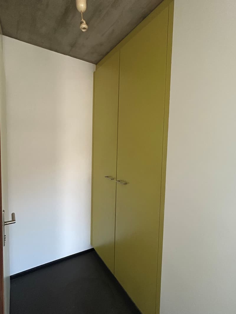 Hall.jpg