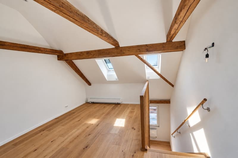Stilvolle 2.5-Zimmer-Maisonette-Wohnung mit Gartensitzplatz (13)