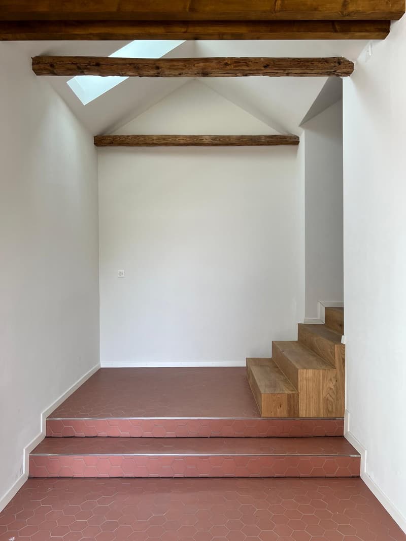 Stilvolle 2.5-Zimmer-Maisonette-Wohnung mit Gartensitzplatz (3)