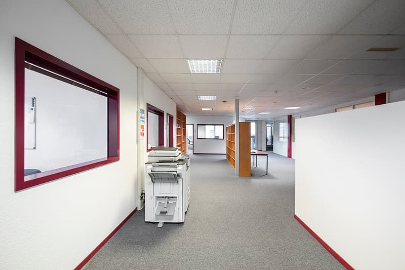 430m2 de bureaux au 3ème étage (avec terrasse) du CTN 12 à Plan-les-Ouates (7)