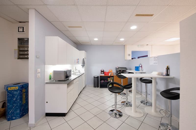 430m2 de bureaux au 3ème étage (avec terrasse) du CTN 12 à Plan-les-Ouates (10)
