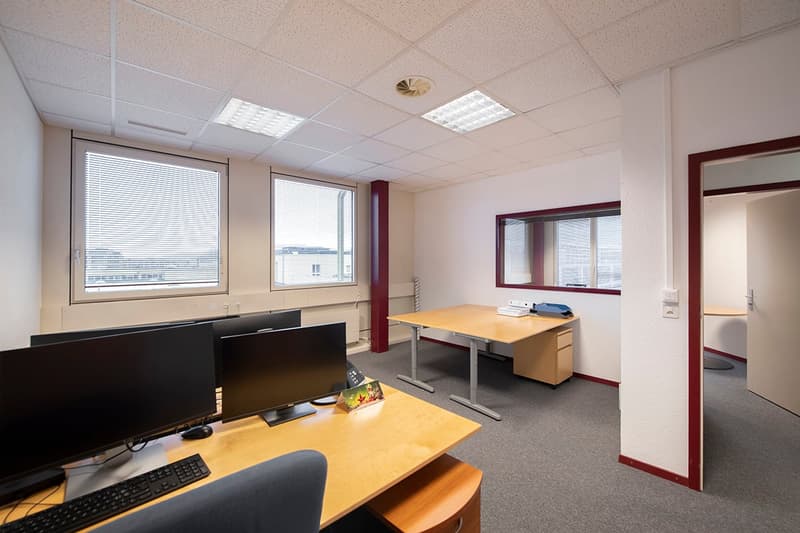 430m2 de bureaux au 3ème étage (avec terrasse) du CTN 12 à Plan-les-Ouates (9)