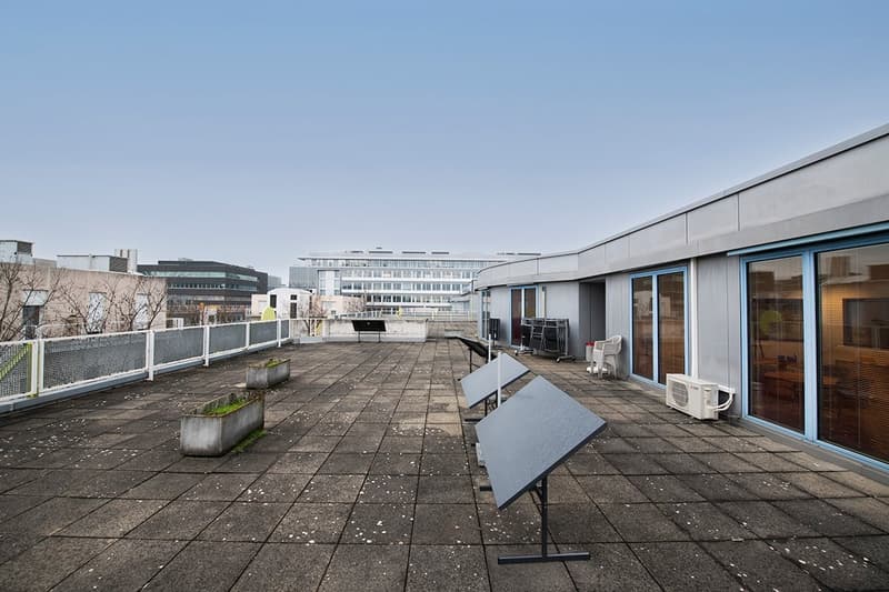 Bureaux / Labo de 560 m² à Plan-les-Ouates (8)
