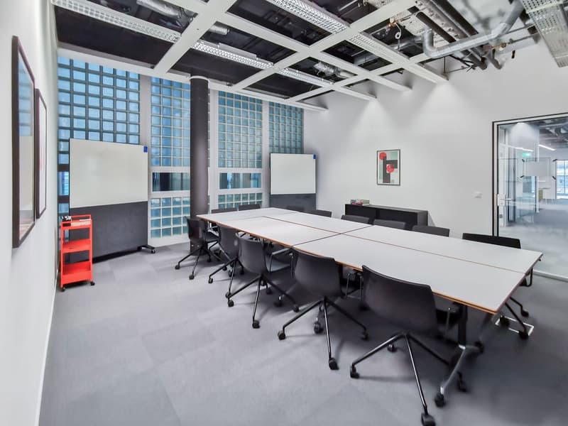 Modernes Büro (25–100 m²) im FlexOffice Dino – 1 Min. zum Bahnhof Oerlikon (6)