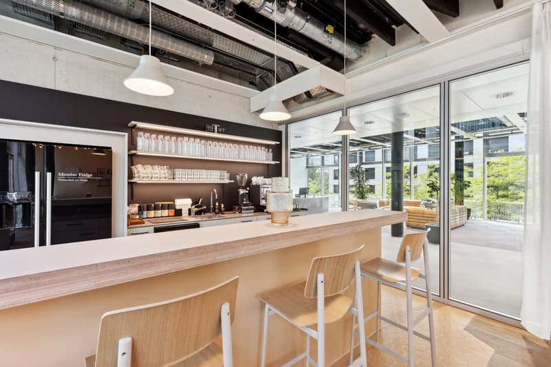 Modernes Büro (25–100 m²) im FlexOffice Dino – 1 Min. zum Bahnhof Oerlikon (3)