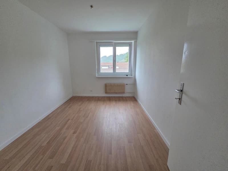 Charmante 4.5-Zimmer-Wohnung in Rohrbach – modern renoviert und sofort verfügbar (7)