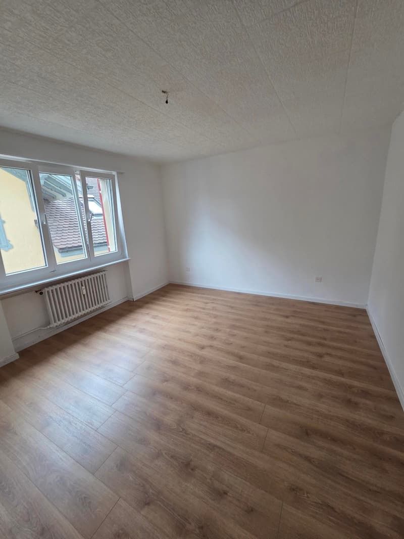 Helle 4-Zimmer-Wohnung an zentraler Lage in Amriswil – ab sofort verfügbar! (2)