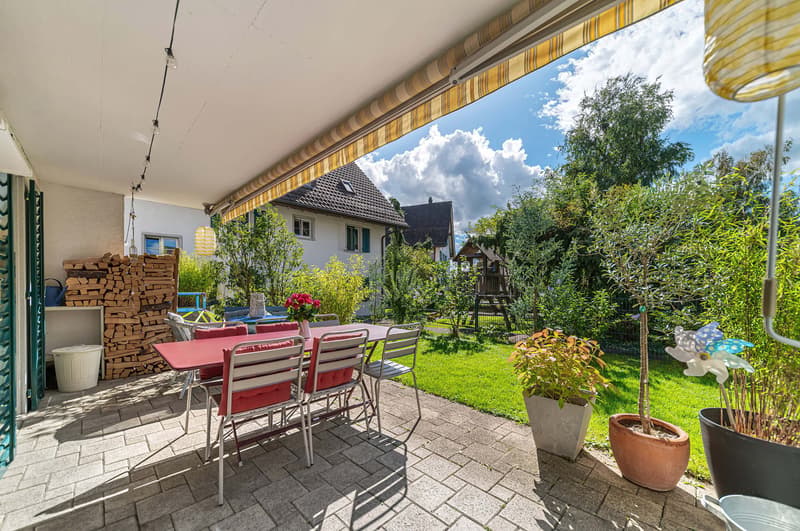 Ein Zuhause zum Verlieben –Stilvolle 4.5-Zimmer-Gartenwohnung in Dürnten (13)