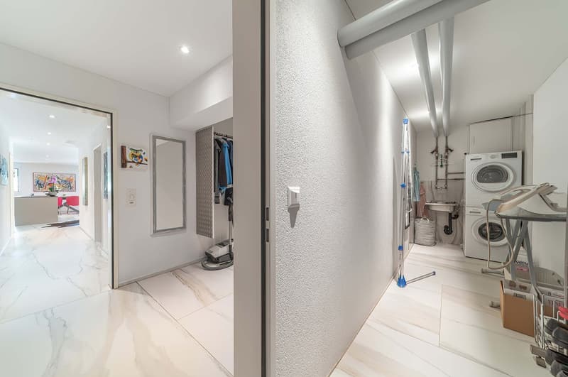 Ein Bijou – moderne 4.5-Zimmer-Gartenwohnung mit viel Privatsphäre (16)