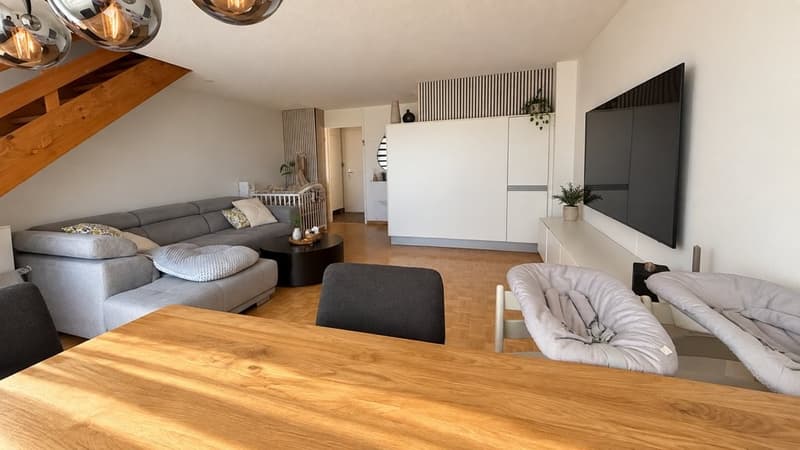 Hoehenstrasse_Wohnzimmer_1.png