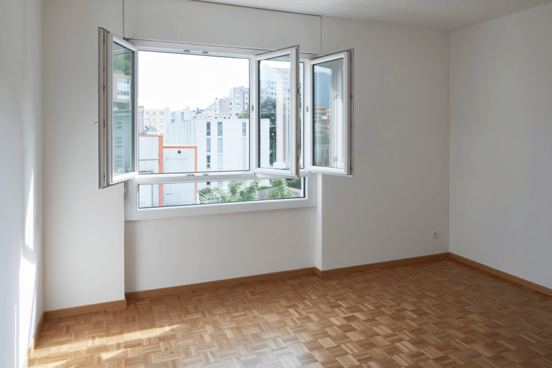Luminoso appartamento di 3.5 locali con balcone a Lugano (5)