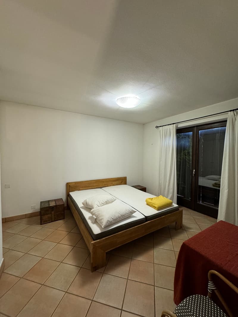 Bellissima villetta in zona tranquilla con vista lago (10)