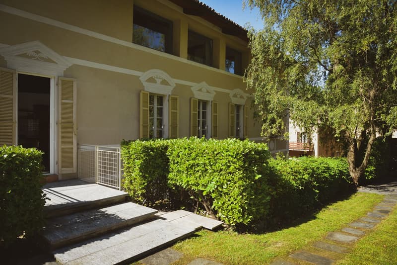 Bellissimo appartamento di 5.5 locali sito in una casa storica a Carabbia (7)
