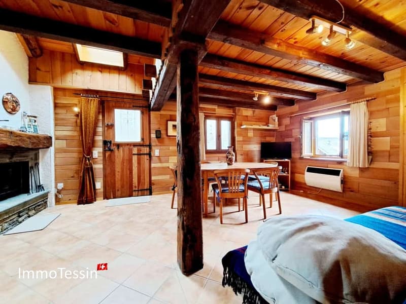 Alpiner Traum Luxuriös renoviertes Berghaus mit Panoramablick und modernem Komfort nahe Lukmanierpass 12