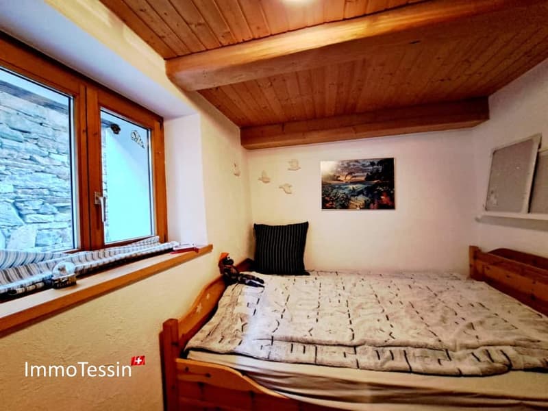 Drei Charmante Rusticos mit Platz für Zehn Gäste im Herzen des Tessins 108