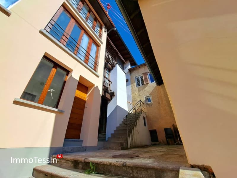 Charmantes Dorfhaus mit 3 Apartments Ideale Investition oder Familienresidenz 13
