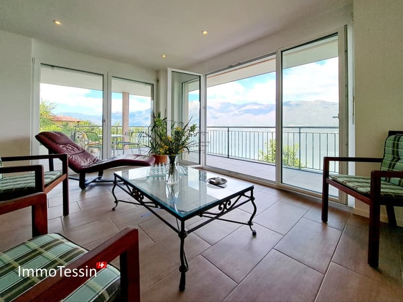 Der Lago Maggiore so weit das Auge reicht  Modernes Haus mit hochwertiger Ausstattung 13