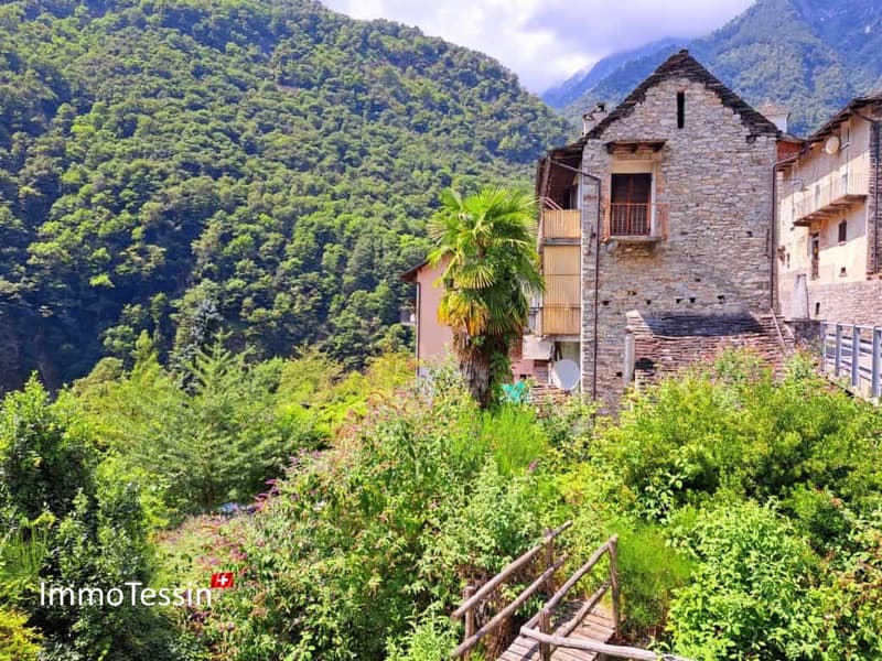 Ihr Traumhaus am Verzascasee Einzigartige Immobilie mit Riesigem Potenzial 16