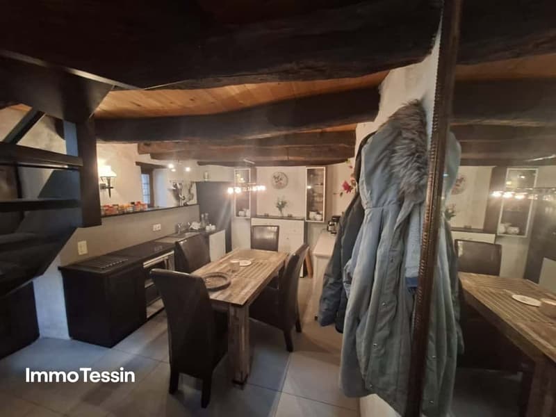 Charmantes, renoviertes 3-Zimmer-Dorfhaus im historischen Zentrum von Intragna 16