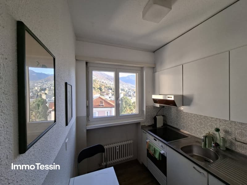 Tolle Ferienwohnung in zentraler Top-Lage mit atemberaubender Seesicht, Indoor-Pool und Parkplatz 6