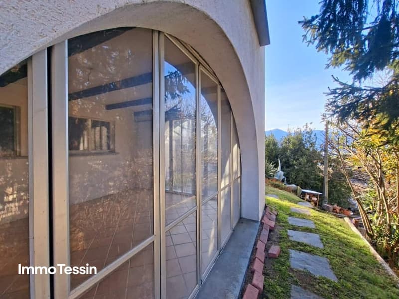 Exklusive Villa mit Bauland und traumhaftem Blick auf die drei Burgen von Bellinzona 106