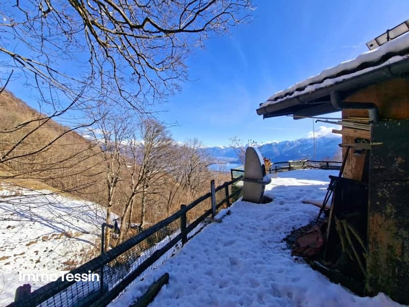 Ein Ort der Ruhe hoch über dem Lago Maggiore 8