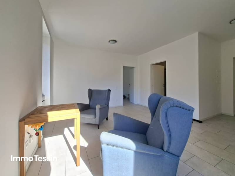 Traumwohnung mit 40 m privatem Innenhof Top Lage direkt am Bahnhof 9