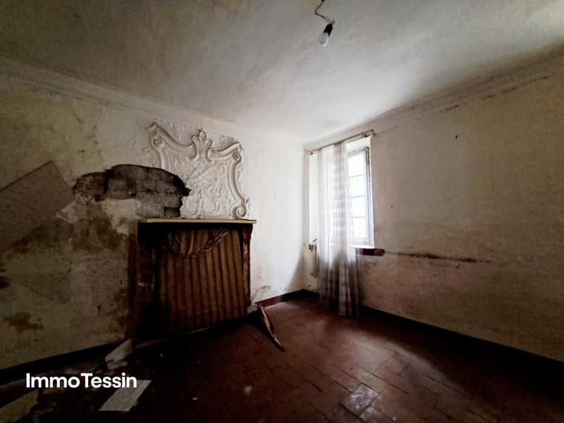 Renovierungsobjekt im historischen Zentrum von Morcote 8