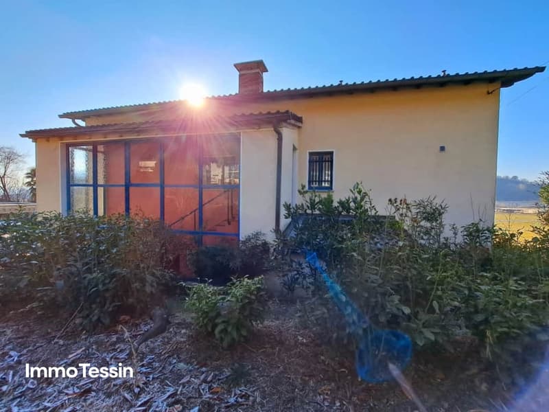 exklusive Villa nur einen Steinwurf von Lugano und den Ufern des Lago Maggiore entfernt 29