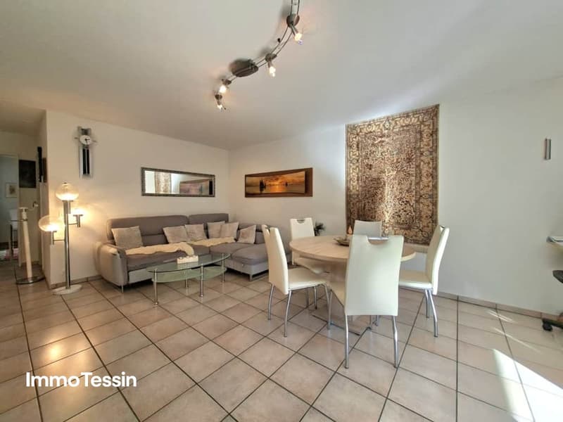 Wohnen zwischen See und Stadtzentrum Wohnung mit privatem Garten in Locarno 10