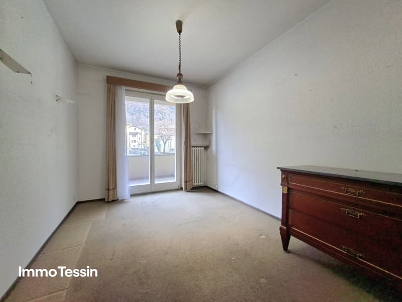 Ganze Etage mit großer Wohnung und unabhängiger Einliegerwohnung nahe am Fluss 14