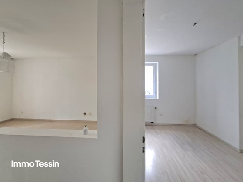 Attraktives Renditeobjekt 3 von 4 Wohnungen in einem 4Parteienhaus mit zusätzlicher Parzelle und privaten Parkplätzen 201