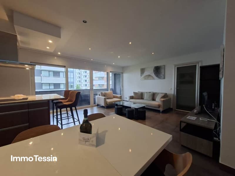 Praktische und luxuriöse 3.5-Zimmer-Wohnung mit Balkon im Herzen von Locarno 150 Meter vom See 8