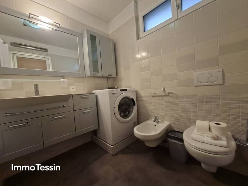 Praktische und luxuriöse 3.5-Zimmer-Wohnung mit Balkon im Herzen von Locarno 150 Meter vom See 12