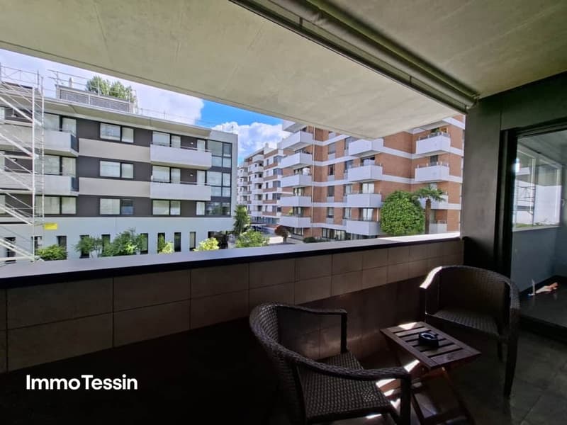 Praktische und luxuriöse 3.5-Zimmer-Wohnung mit Balkon im Herzen von Locarno 150 Meter vom See 1