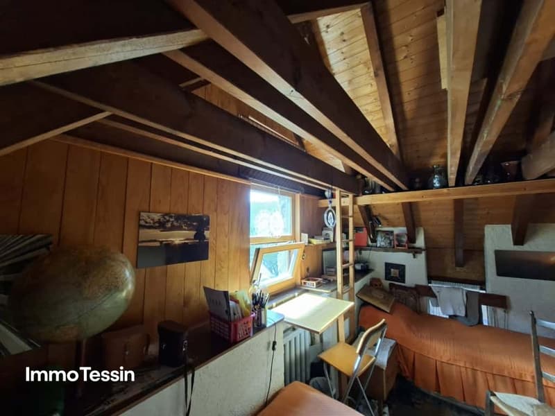 Sehr gemütliches Rustico mit Loggia und Garten an ruhiger und sonniger Bergsichtlage 10