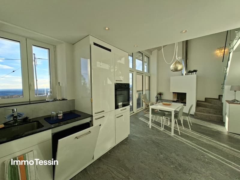 Elegantes, luxuriös saniertes Mehrfamilienhaus mit 3 Wohnungen an sonniger und ruhiger Panoramalage 7
