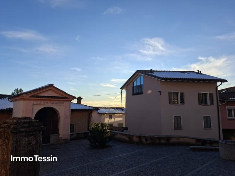 Elegantes, luxuriös saniertes Mehrfamilienhaus mit 3 Wohnungen an sonniger und ruhiger Panoramalage 5