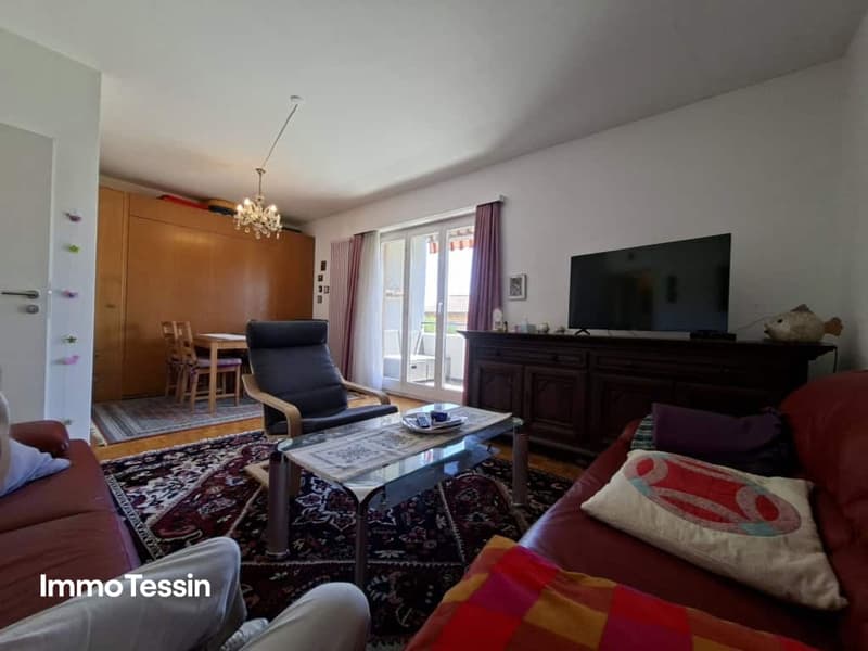 Sympathische 2.5 Zimmerwohnung an sonniger und ruhiger Lage ideal als Ferienwohnung oder Festwohnsitz 8