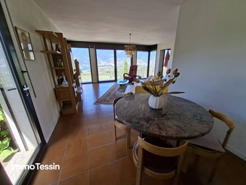 Einfamlienhaus 4.5 Zimmer mit fantastischer Seesicht08