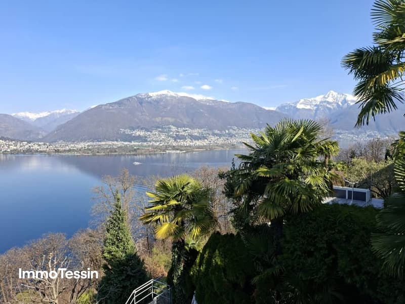Gemütliches Ferienhaus mit unverbaubarer 180 Grad Panoramaseesicht, Terrasse, Garten und direkter Zufahrt 2