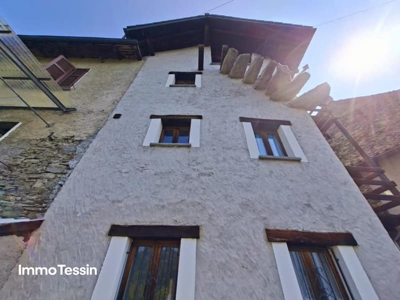 Ein Zuhause mit einzigartiger Aussicht auf die Magadinoebene 2