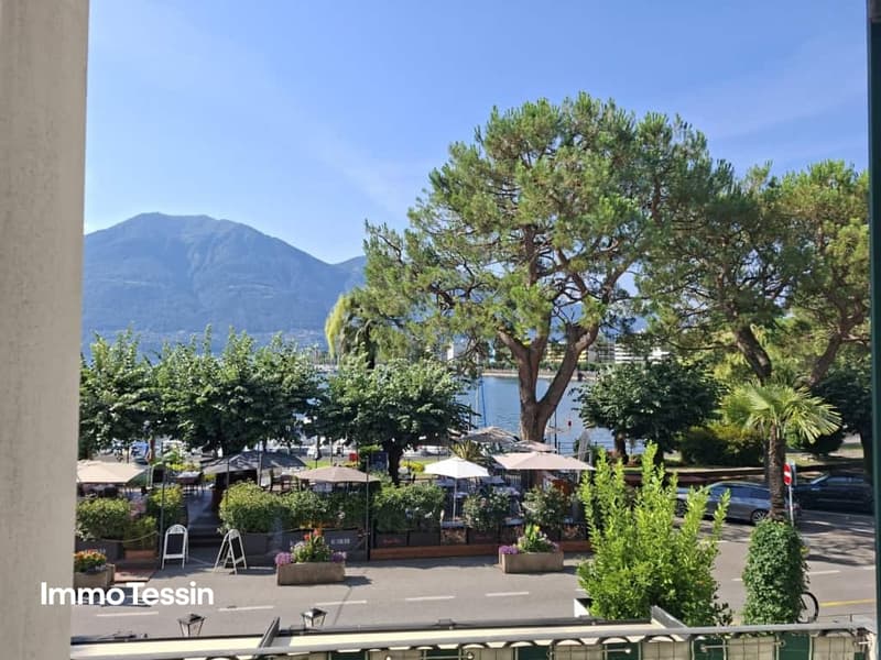 3.5 Zimmer Wohnung direkt an der Seepromenade von Muralto01