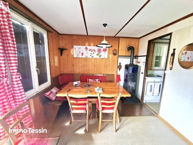 Traumhaftes 3.5 Zimmer Einfamilienhaus mit Bauland an idyllischer Lage06