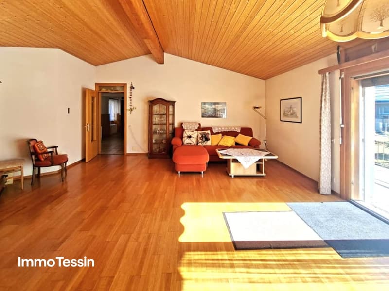 2-Familienhaus mit scho?nem Garten an interessanter Lage im sonnigen Bleniotal7