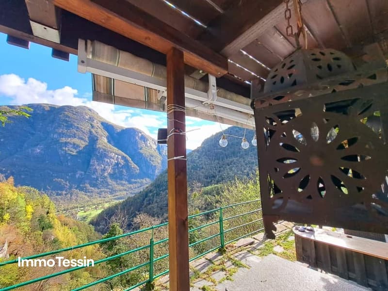 Juwelen dominanter Blick auf das Tal 5